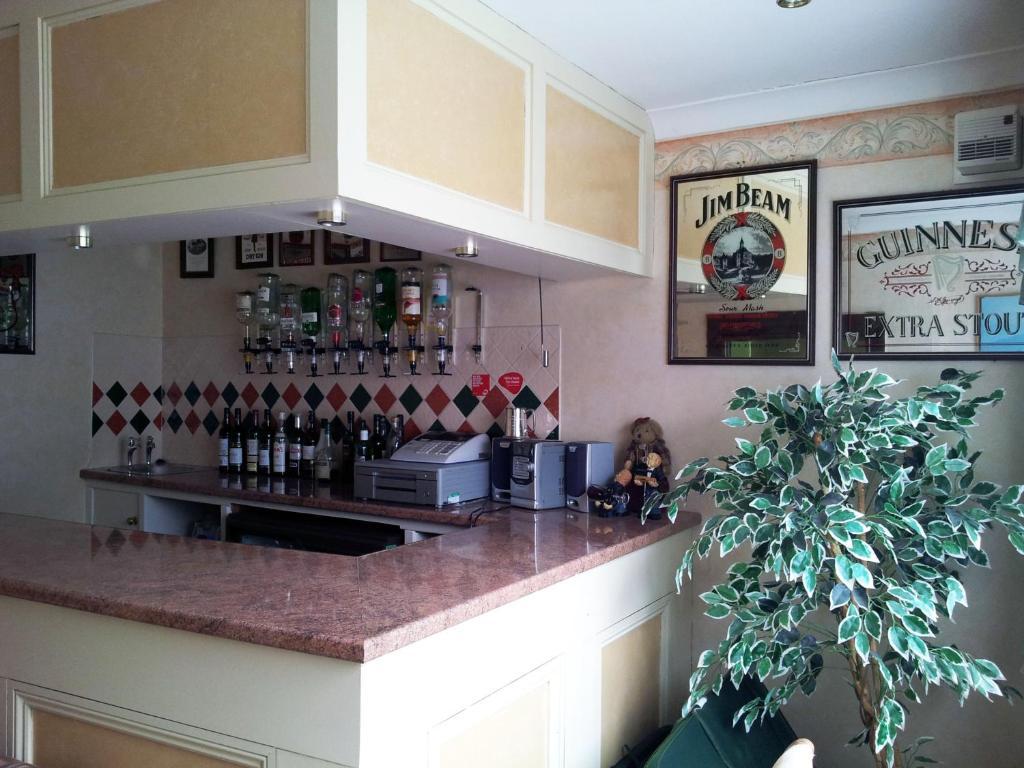 Roseglen Hotel Shanklin Zewnętrze zdjęcie