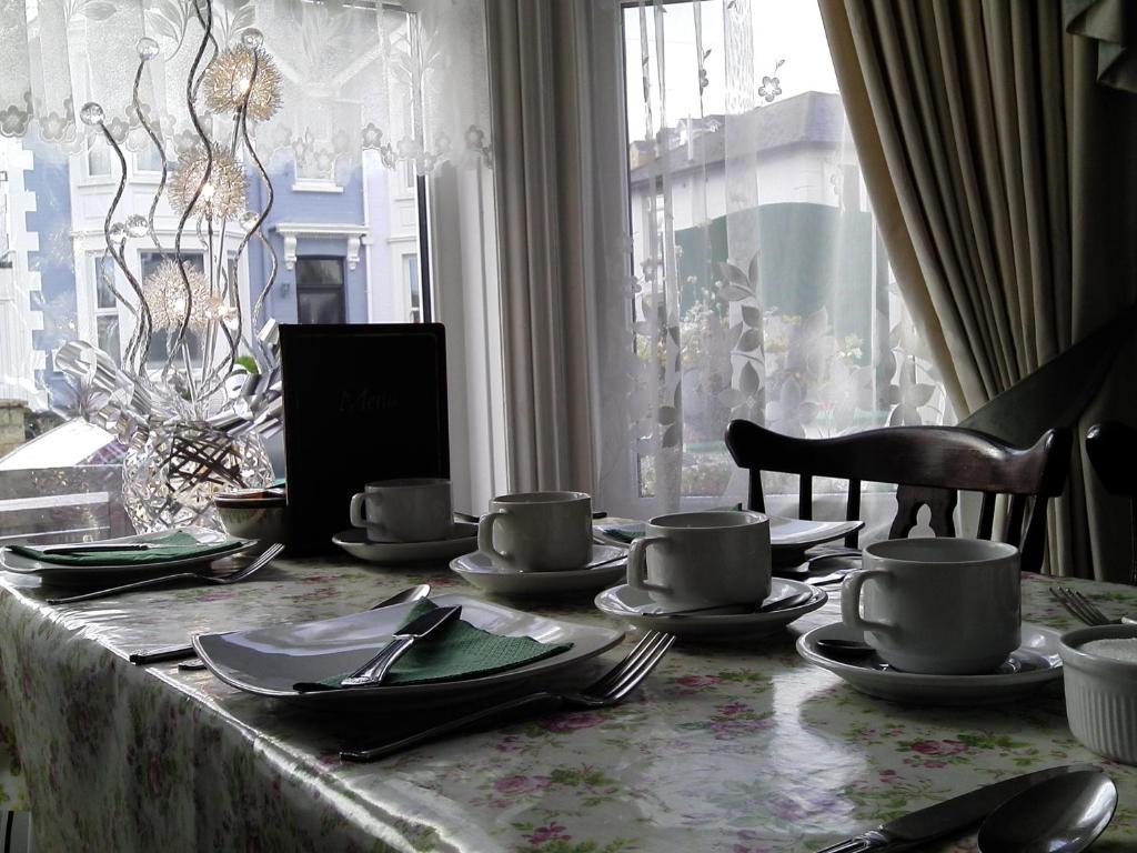 Roseglen Hotel Shanklin Zewnętrze zdjęcie